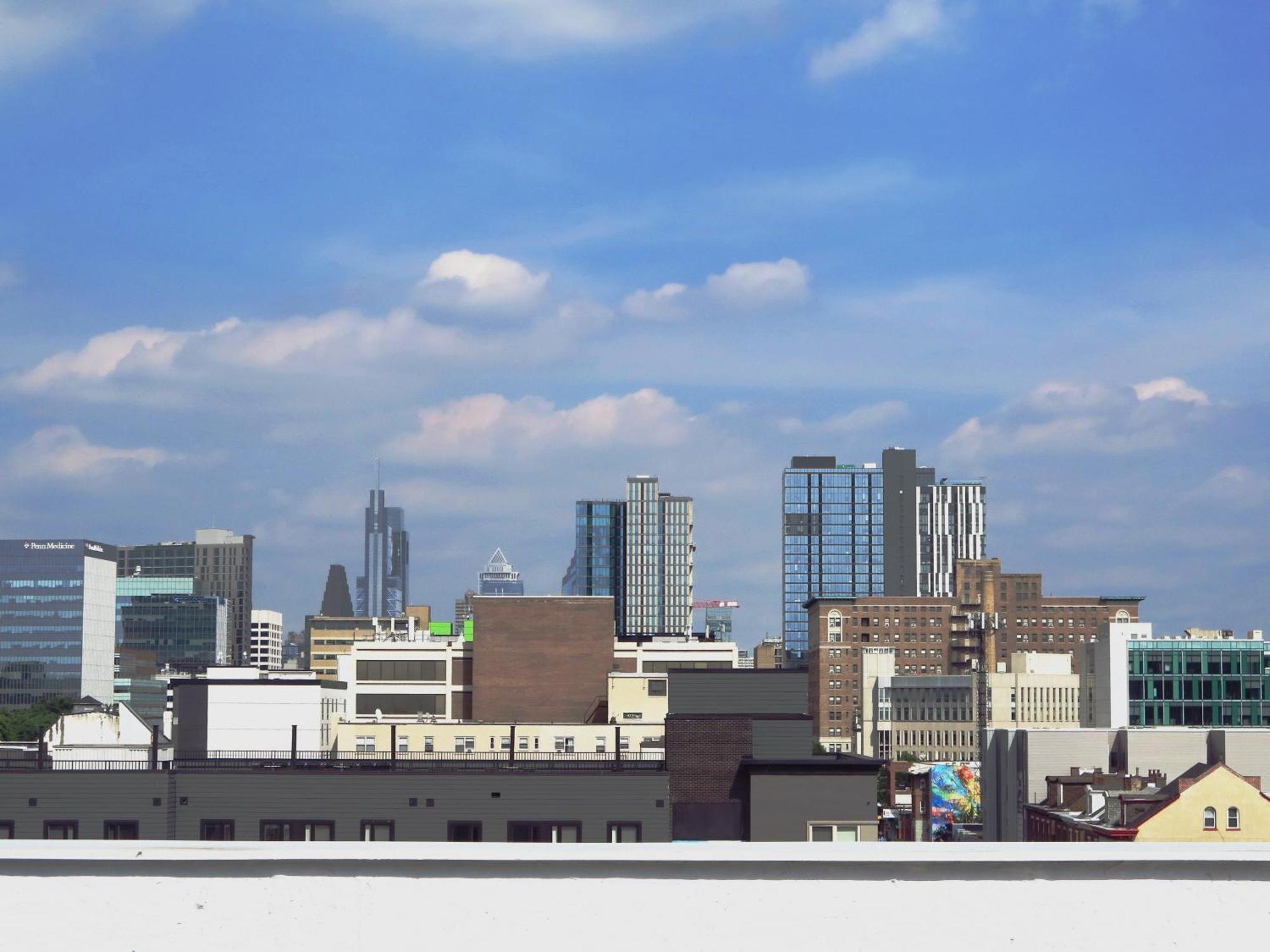 4211 Suites Filadelfia Exterior foto