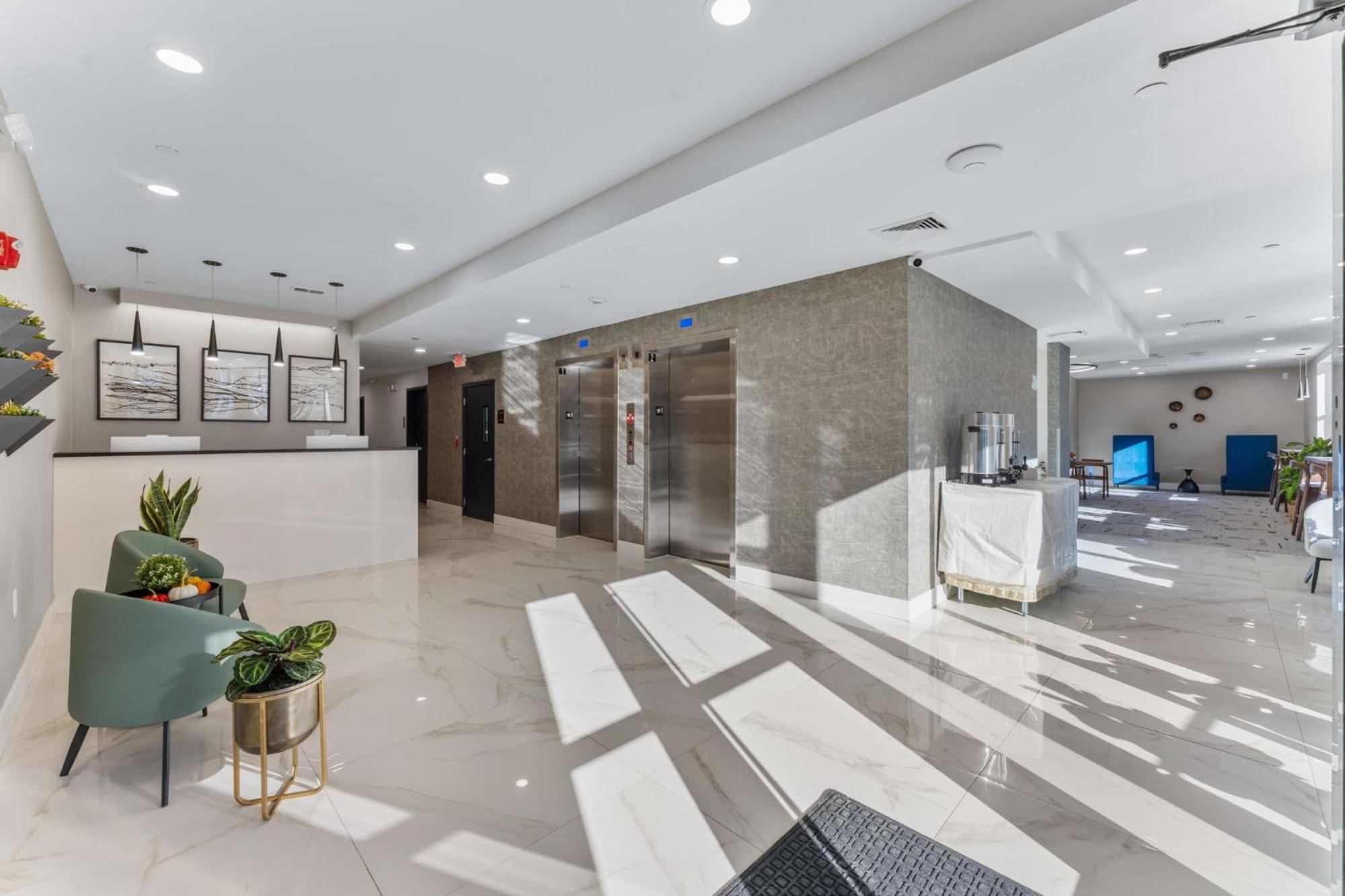 4211 Suites Filadelfia Exterior foto